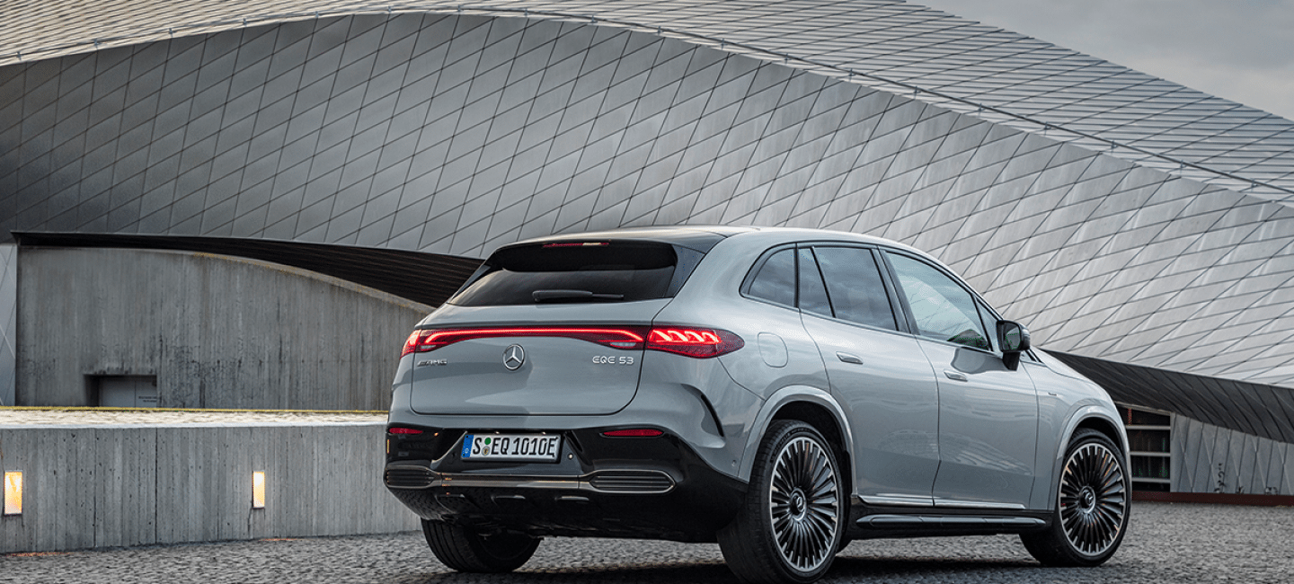 2023-mercedes-eqe-suv-10