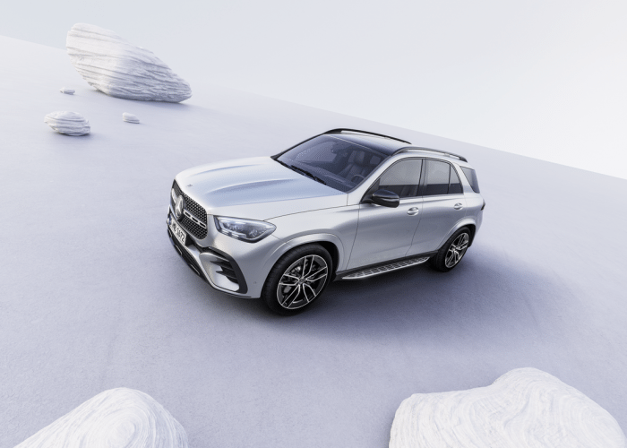 5564414_20230210_GLE_SUV_V167_FL_ProductStill_OW_02b_EXT_sid