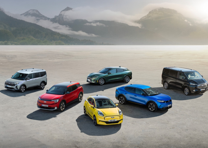2025_FORD_ELECTRIC_VEHICLES_2