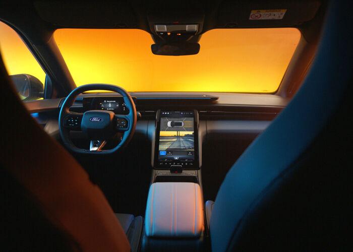 2024Ford_ElectricCapri_13