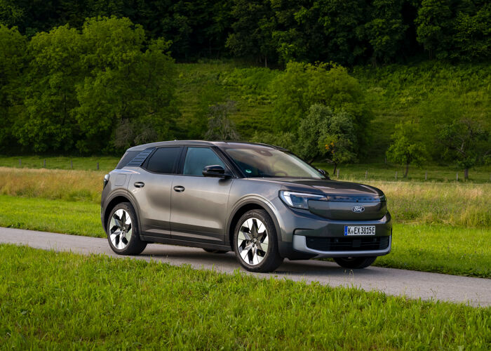 FORD_EXPLORER_Magnetic_Grey_36