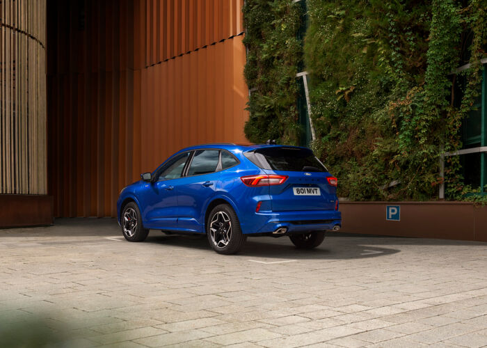 2023_FORD_KUGA_ST-LINE_05