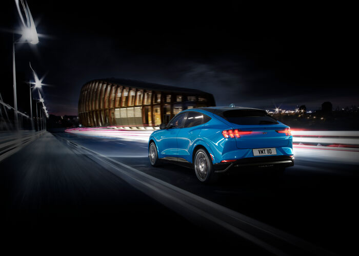 FORD_MUSTANG_MACH-E_11